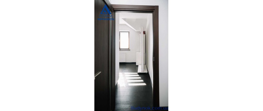 продаж 4-к будинок Луцьк, Боратин, 280000 $