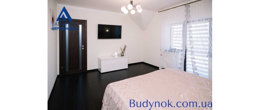 продаж 4-к будинок Луцьк, Боратин, 280000 $