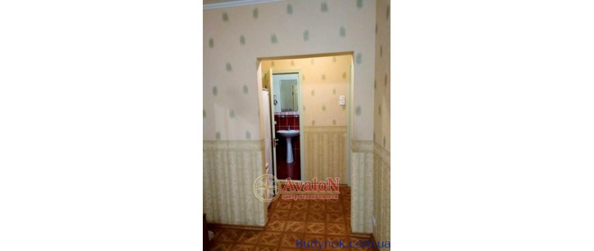 Продам 4 комнатную квартиру на Бочарова ул Суворовский Одесса