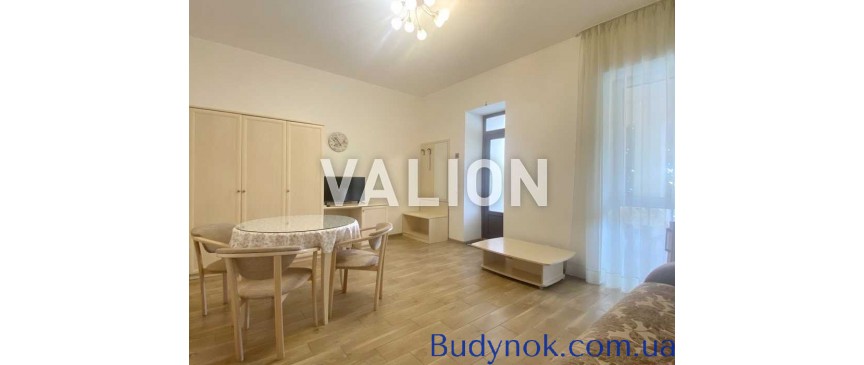 продаж готель Хустський, Шаян, 1150000 $