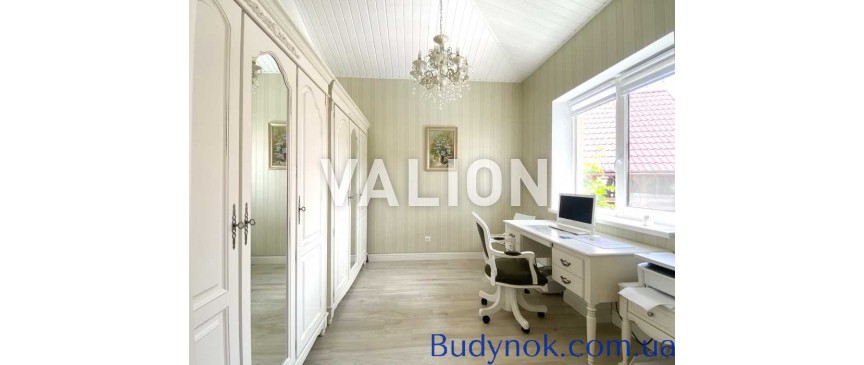 продаж готель Хустський, Шаян, 1150000 $