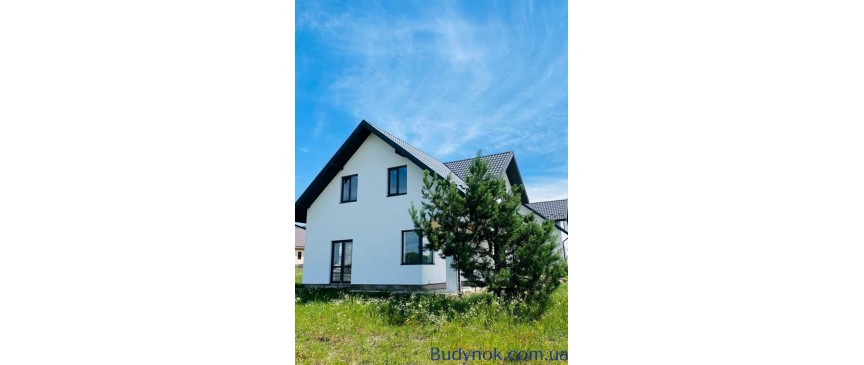 Продам будинок в Макарові