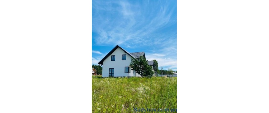 Продам будинок в Макарові