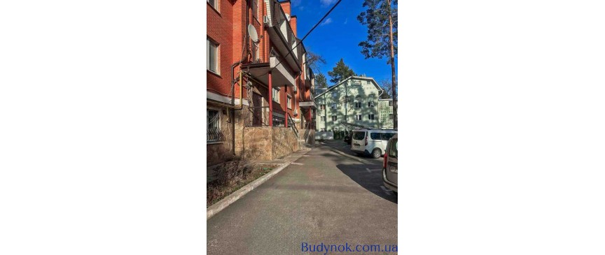 продаж 5-к квартира Києво-Святошинський, Ірпінь, 68000 $