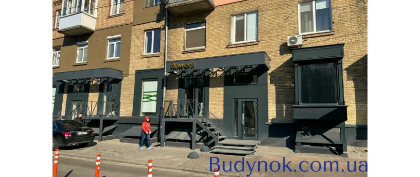 продаж торгові площі Київ, Печерський, 290000 $