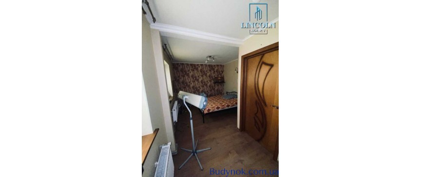 продаж 4-к будинок Київ, Дарницький, 84999 $