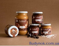 Не тільки смачно: лайфхаки, як використовувати арахісову пасту з користю